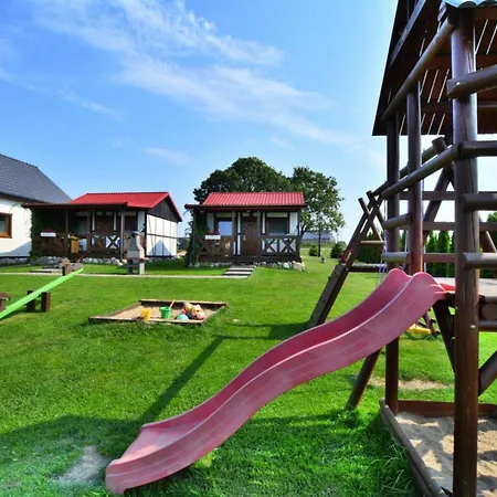 Comfortable, Single-Story Holiday Homes *