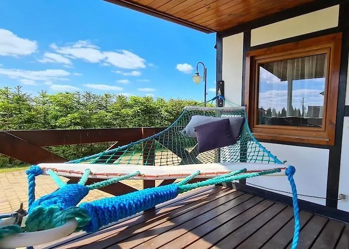 Comfortable, Single-story Homes 別荘 *