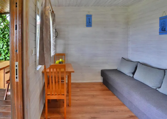 Comfortable, Single-story Homes